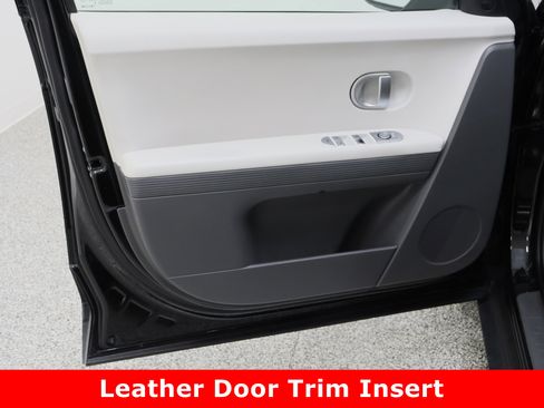 Used 2022 Hyundai Ioniq 5 SE image 12