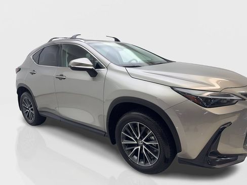 Used 2024 Lexus NX 250 FWD image 12