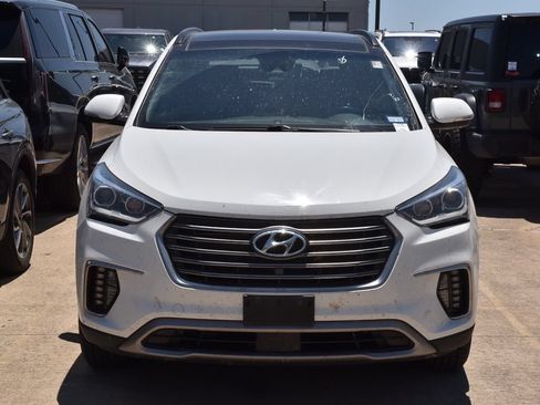 Used 2019 Hyundai Santa Fe XL FWD image 3