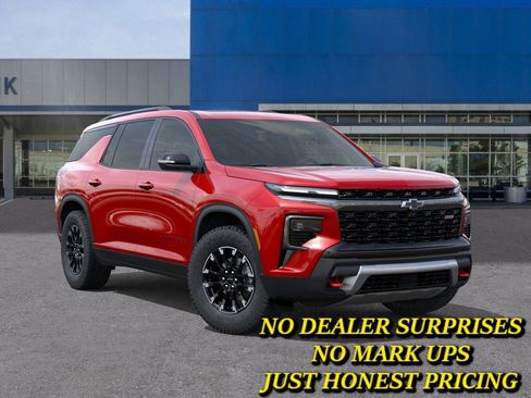 New 2026 Chevrolet Traverse Z71 w/ Driver Confidence Package AWD/4WD image 7