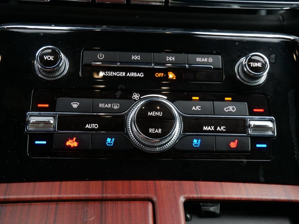 Used 2023 Lincoln Navigator Reserve AWD/4WD image 23