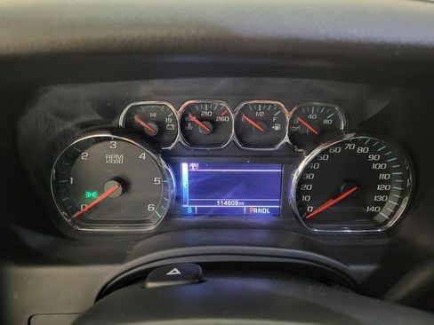 Used 2017 Chevrolet Tahoe LT image 35