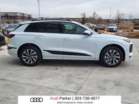 New 2025 Audi Q6 e-tron Premium image 3