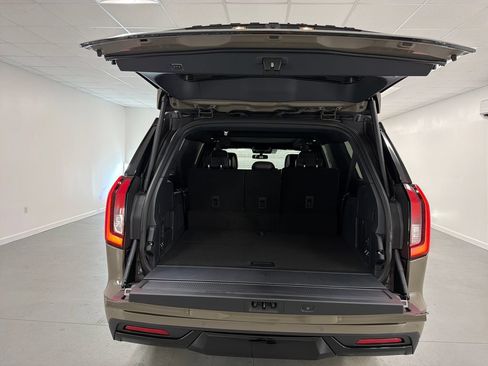 New 2027 Ford Expedition Max Platinum w/ Stealth Performance Package AWD/4WD image 8
