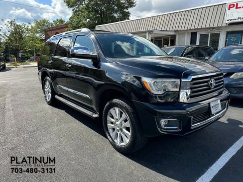 Used 2020 Toyota Sequoia Platinum image 4