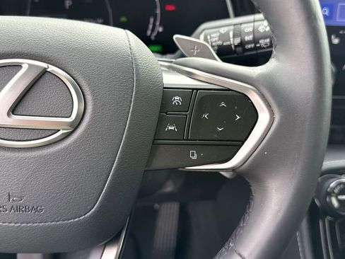 Used 2022 Lexus NX 350h 350h Premium image 27