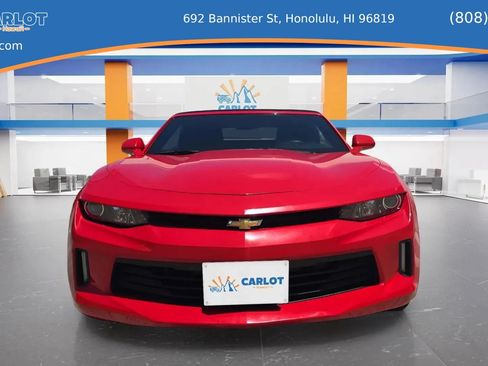 Used 2018 Chevrolet Camaro LT RWD image 3