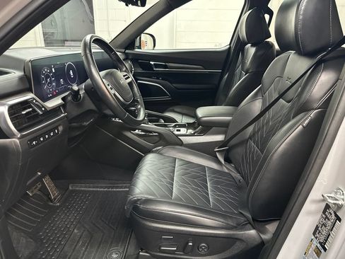 Used 2024 Kia Telluride SX Prestige X-Line AWD/4WD image 19