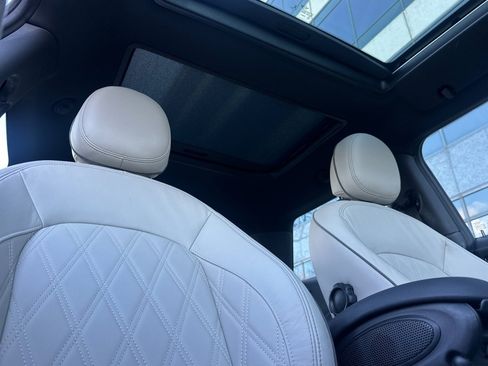 Used 2021 MINI Cooper SE w/ 8.8" Touchscreen Nav Package image 20