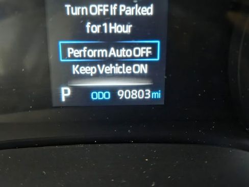 Used 2021 Toyota Sienna LE image 27