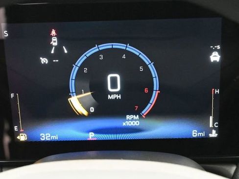 New 2026 Chevrolet TrailBlazer LT w/ Driver Confidence Package FWD image 29