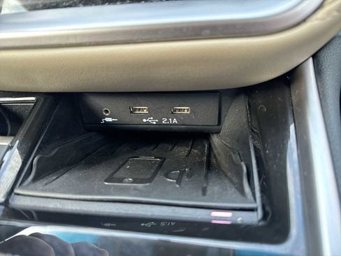 Used 2021 Subaru Outback Limited XT image 31