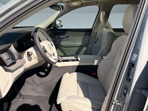 New 2026 Volvo XC90 B6 Ultra w/ Protection Package AWD/4WD image 5