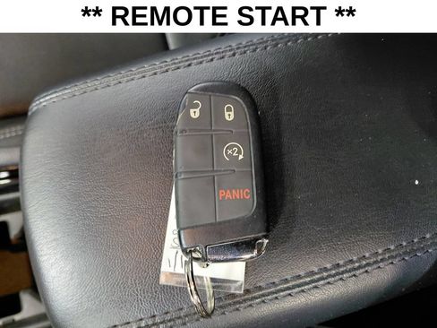 Certified 2025 Jeep Compass Limited AWD/4WD image 8