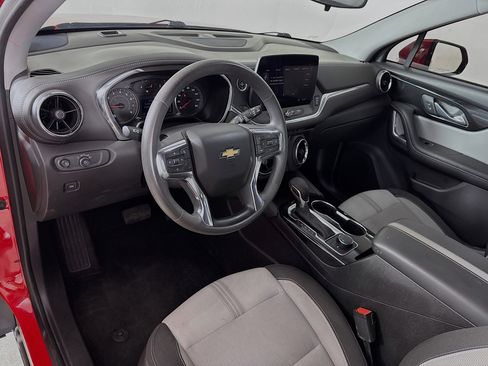 Used 2023 Chevrolet Blazer LT image 8