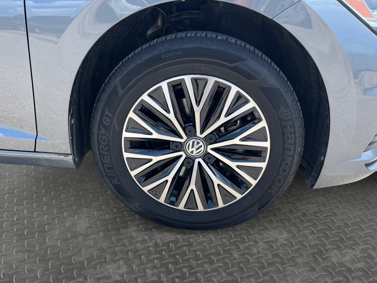 Used 2021 Volkswagen Jetta S w/ Driver Assistance Package FWD image 14