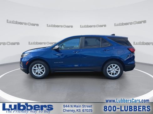 Used 2022 Chevrolet Equinox LS image 5