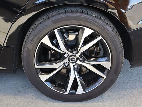 Used 2024 Volvo S60 B5 Plus image 42