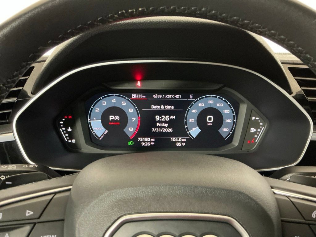 Used 2022 Audi Q3 2.0T Premium Plus w/ Premium Plus Package AWD/4WD image 10