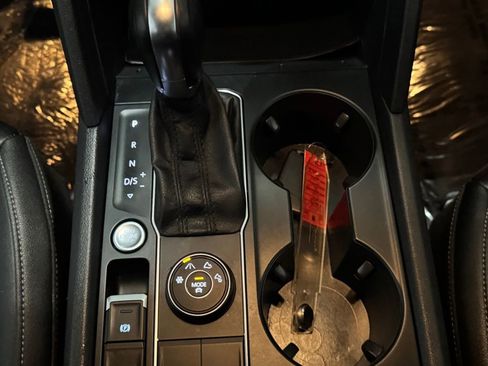 Used 2019 Volkswagen Atlas SE w/ Panoramic Sunroof Package image 29