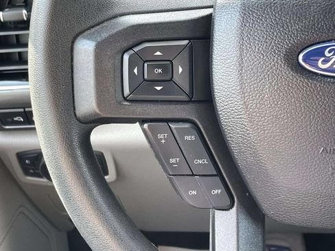 Used 2021 Ford F350 XLT w/ XLT Premium Package AWD/4WD image 20
