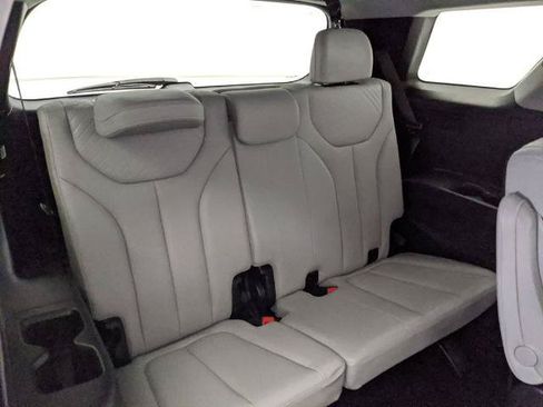 Used 2024 Hyundai Palisade SEL w/ Premium Package AWD/4WD image 21