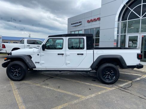 Used 2024 Jeep Gladiator Sport AWD/4WD image 67