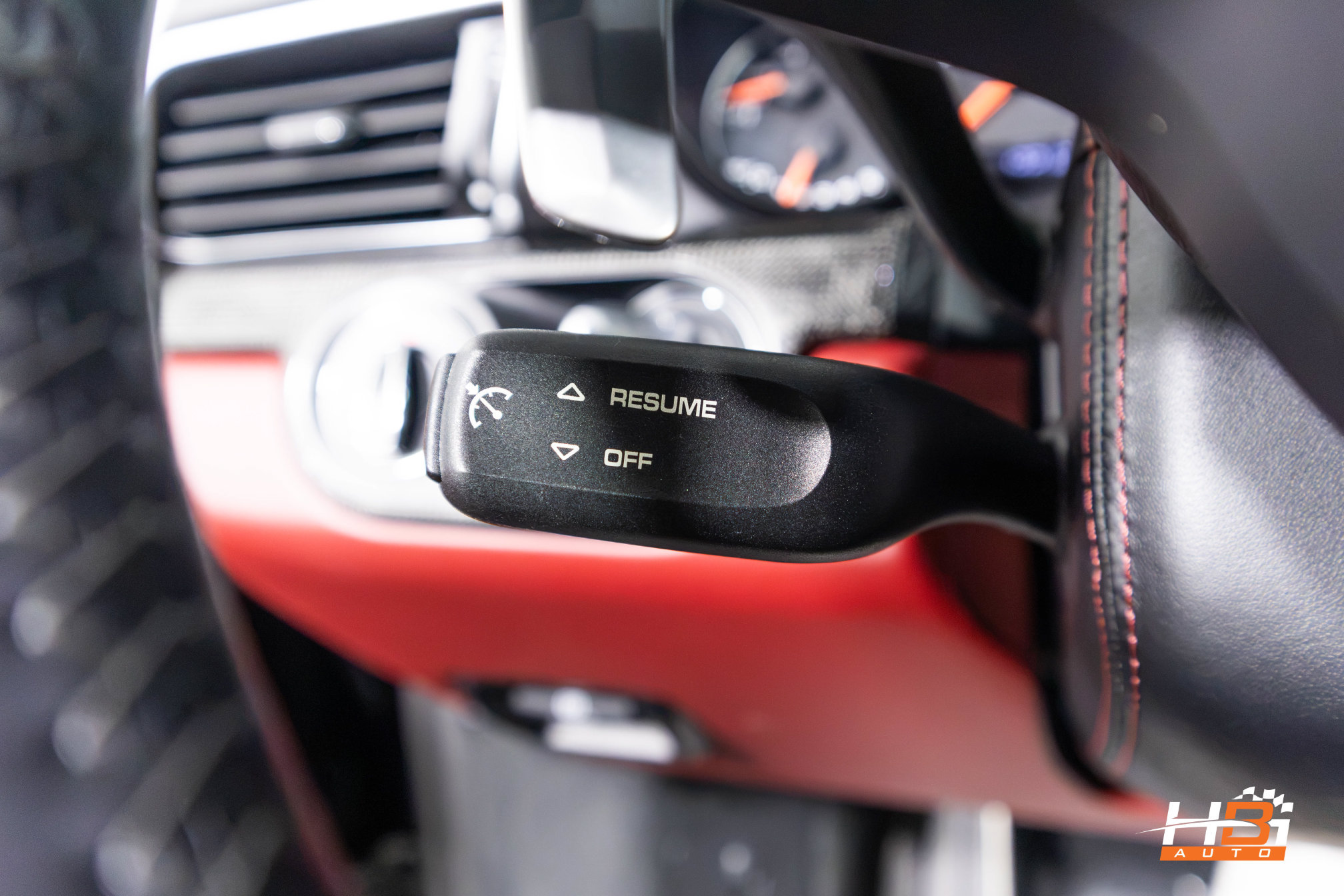 Used 2019 Porsche 911 Turbo AWD/4WD image 30