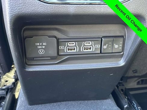 Used 2024 Jeep Grand Cherokee Limited w/ Black Appearance Package AWD/4WD image 27
