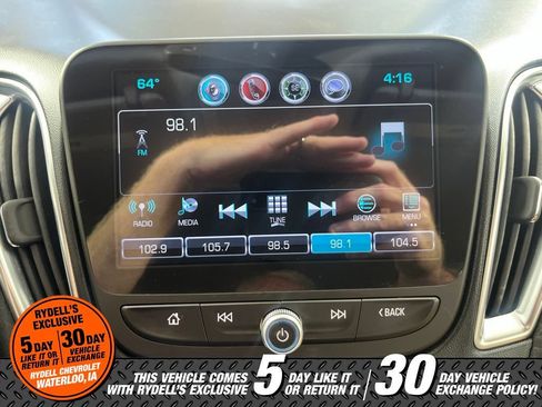 Used 2016 Chevrolet Malibu LT w/ Driver Confidence Package FWD image 27