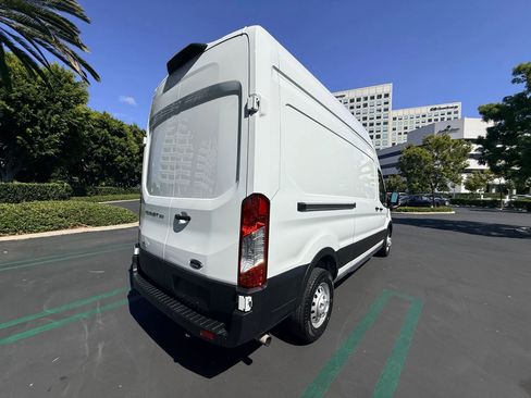 Used 2023 Ford Transit 350 148 High Roof AWD image 5