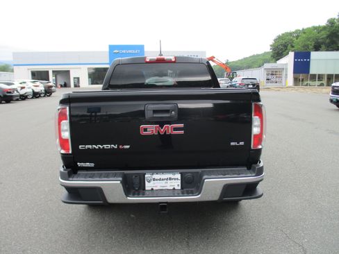 Used 2018 GMC Canyon SLE AWD/4WD image 6
