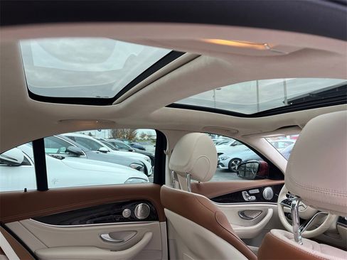 Certified 2021 Mercedes-Benz E 350 4MATIC Sedan image 19