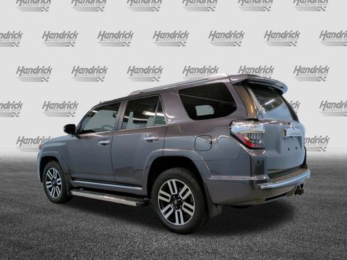 Used 2022 Toyota 4Runner Limited AWD/4WD image 17