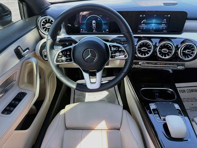 Used 2019 Mercedes-Benz A 220 image 16