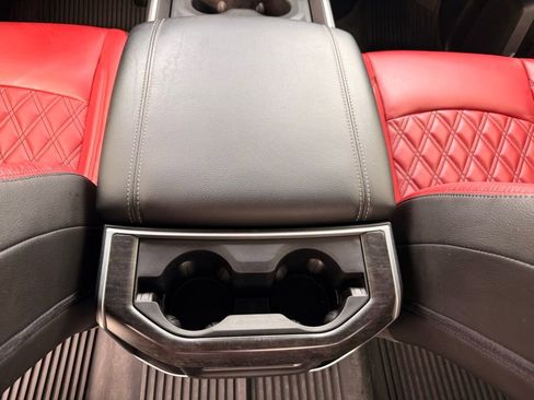 Used 2024 RAM 2500 Big Horn w/ Safety Group image 44