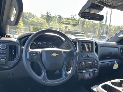 New 2026 Chevrolet Silverado 1500 Custom image 15