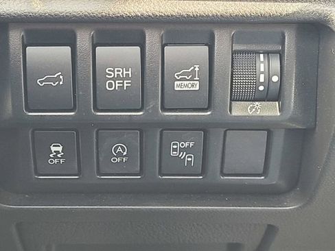 Used 2023 Subaru Forester Sport image 40