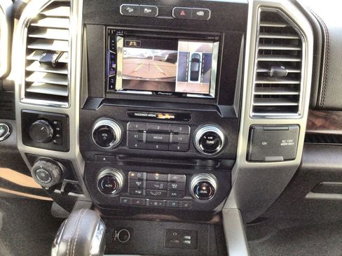 Used 2016 Ford F150 King Ranch w/ Equipment Group 601A Luxury image 15