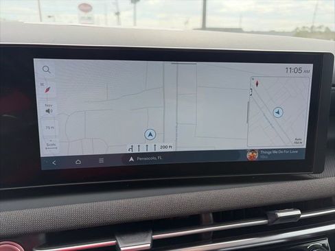 Used 2025 Hyundai Santa Cruz Limited image 17