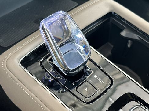 New 2026 Volvo XC90 B6 Plus image 20