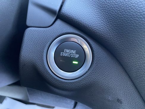 Used 2024 Chevrolet Equinox LT image 25