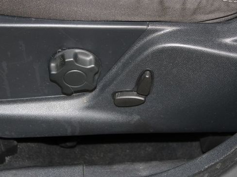 Used 2020 Ford EcoSport SE image 19