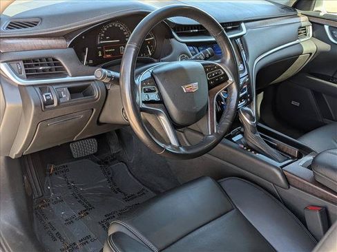 Used 2019 Cadillac XTS Luxury FWD image 10