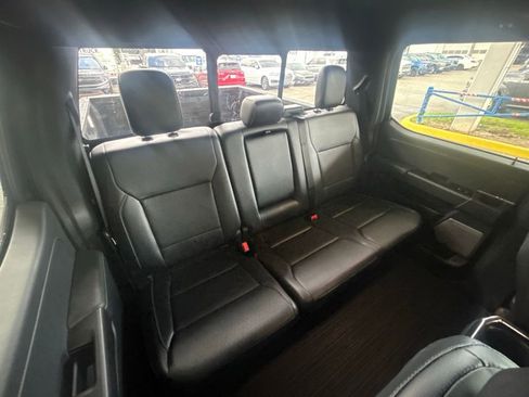 Used 2025 Ford F150 Lariat w/ Equipment Group 501A Mid image 29