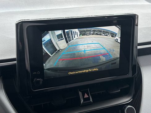 Used 2024 Toyota Corolla SE FWD image 16