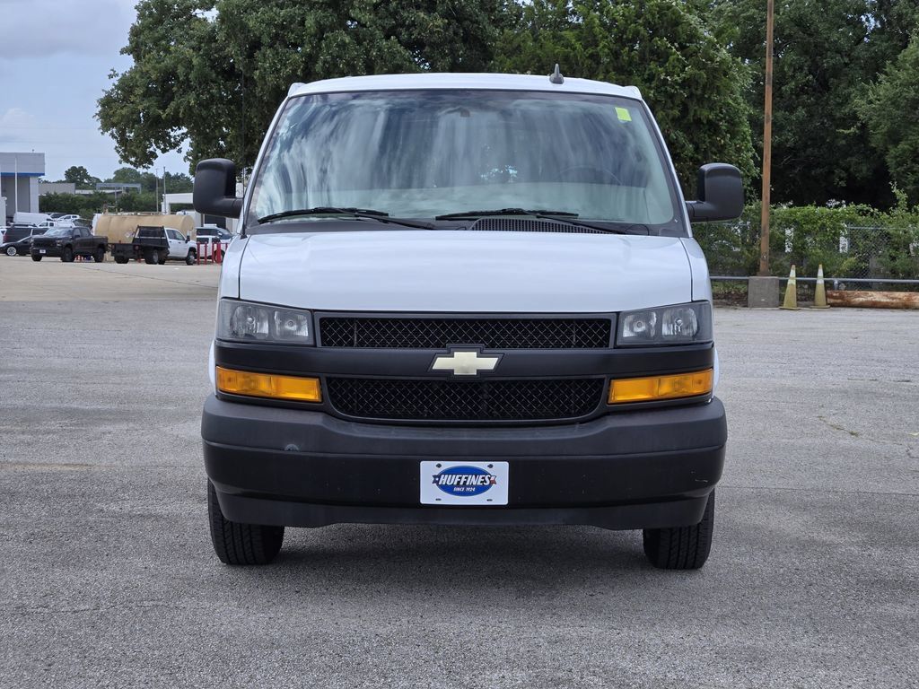 Used 2020 Chevrolet Express 2500 w/ Communications Package RWD image 2