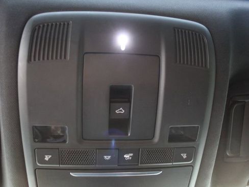 Used 2023 MAZDA CX-5 Signature image 30