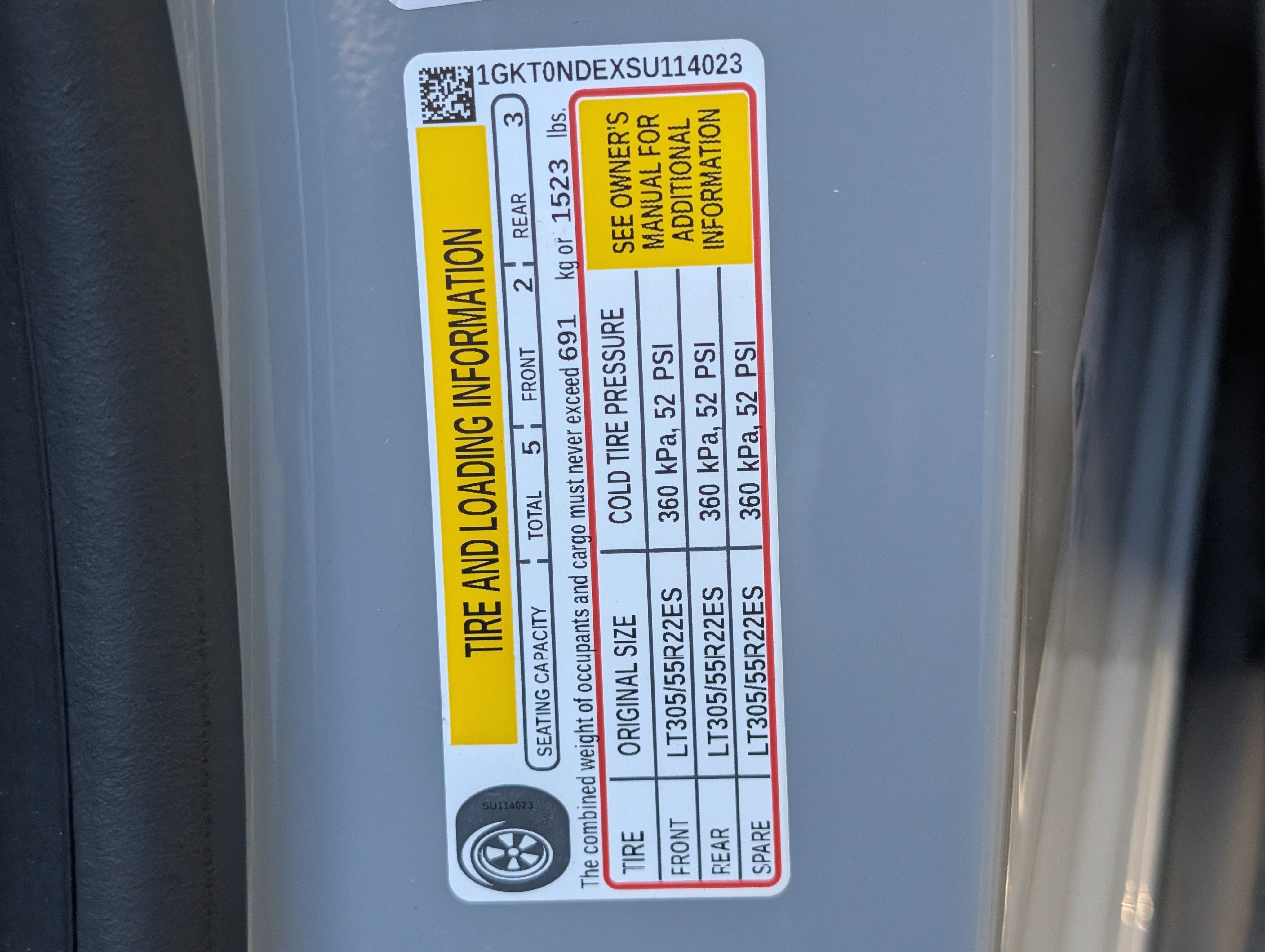 Used 2025 GMC Hummer EV 2X AWD/4WD image 42