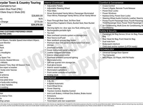 Used 2008 Chrysler Town & Country Touring FWD image 3